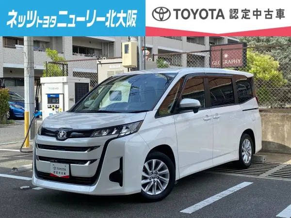 2023 Toyota Noah — photo 1