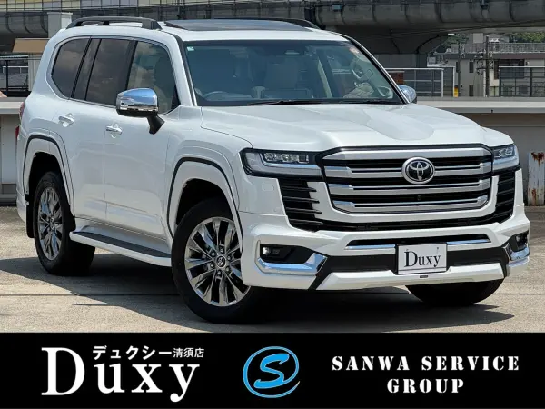 Toyota Land Cruiser 300 3.5 ZX 4WD Modellista Full Aero Rear Entertainment Cool Box Electric Diff Lock Cold Spec Manufacturer Navigation JBL Sound ETC2.0 All-Round Camera Blind Spot Monitor Full-Seg TV Radar Cruise Control (Precious White Pearl)