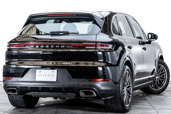 2024 Porsche Cayenne — photo 3 | Tuminion Kenya