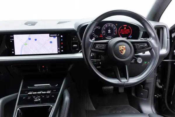 2024 Porsche Cayenne — photo 9 | Tuminion Kenya