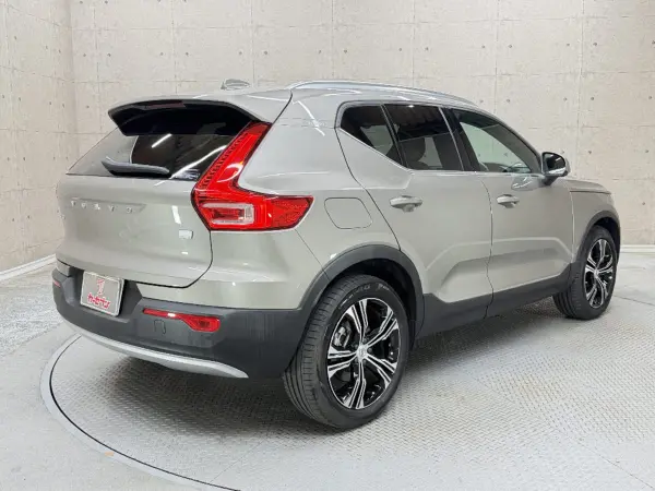 2021 Volvo Xc40 — photo 2 | Tuminion Kenya