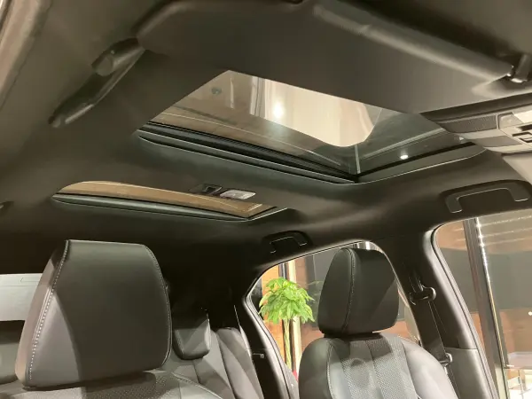2023 Mitsubishi Eclipse Cross — photo 8 | Tuminion Kenya