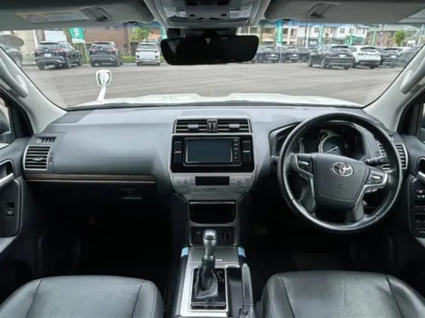 2022 Toyota Landcruiser Prado — photo 2 | Tuminion Kenya