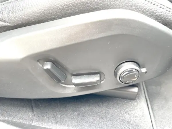 2021 Volvo Xc90 — photo 3 | Tuminion Kenya