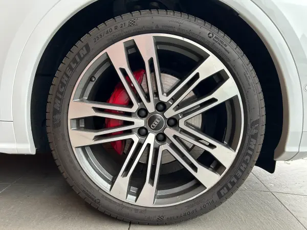 2020 Audi Sq5 — photo 8 | Tuminion Kenya