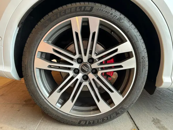 2020 Audi Sq5 — photo 9 | Tuminion Kenya