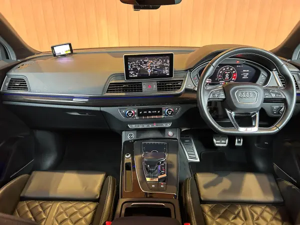 2020 Audi Sq5 — photo 2 | Tuminion Kenya