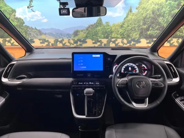 2025 Toyota Noah — photo 2 | Tuminion Kenya