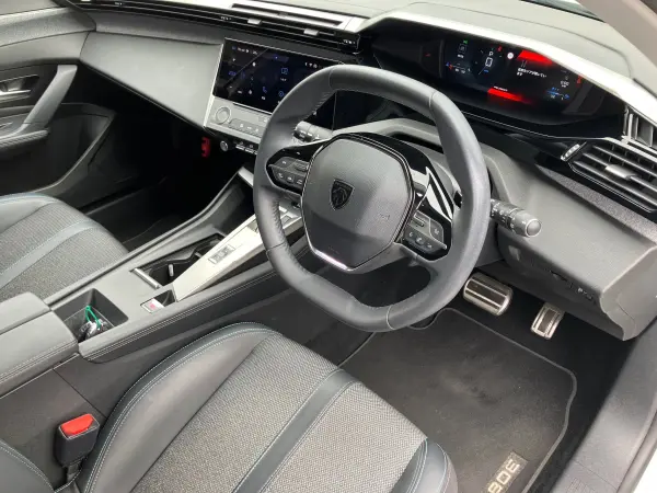 2023 Peugeot 308 — photo 8 | Tuminion Kenya