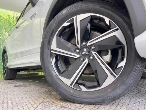 2021 Mitsubishi Eclipse Cross — photo 9 | Tuminion Kenya