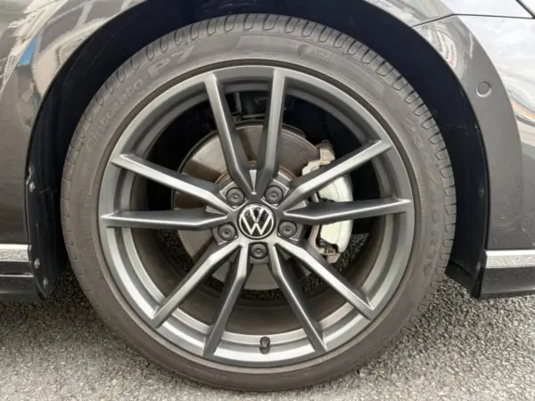 2024 Volkswagen Passat — photo 3 | Tuminion Kenya