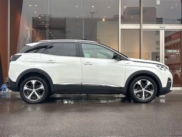 2020 Peugeot 3008 — photo 9 | Tuminion Kenya