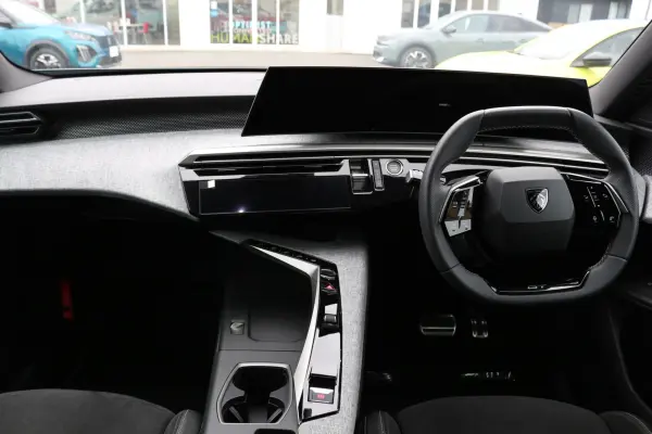 2025 Peugeot 3008 — photo 7 | Tuminion Kenya