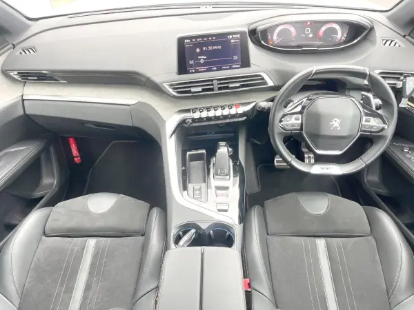 2021 Peugeot 5008 — photo 2 | Tuminion Kenya