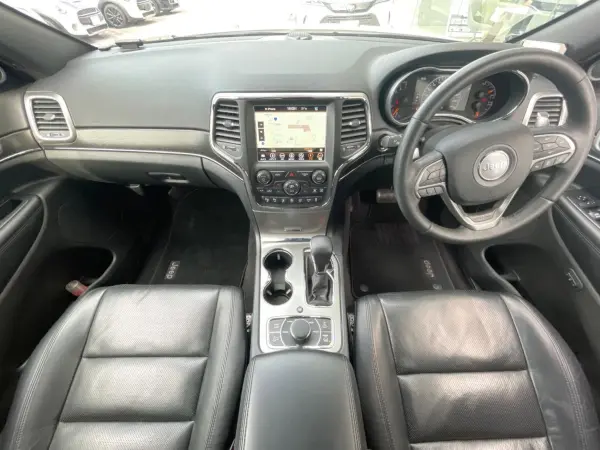 2018 Jeep Grand Cherokee — photo 2 | Tuminion Kenya