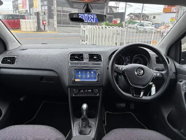 2018 Volkswagen Polo — photo 3 | Tuminion Kenya