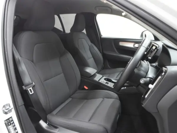 2021 Volvo Xc40 — photo 7 | Tuminion Kenya