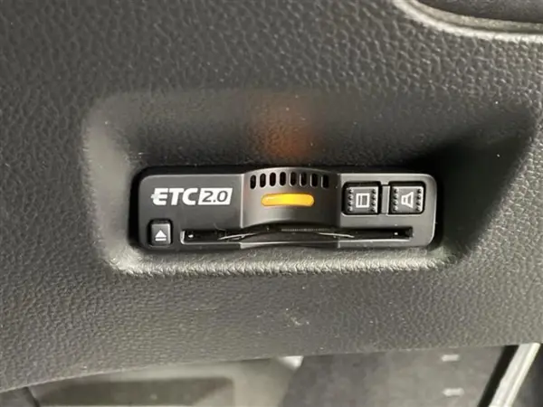 2023 Honda Fit — photo 8 | Tuminion Kenya