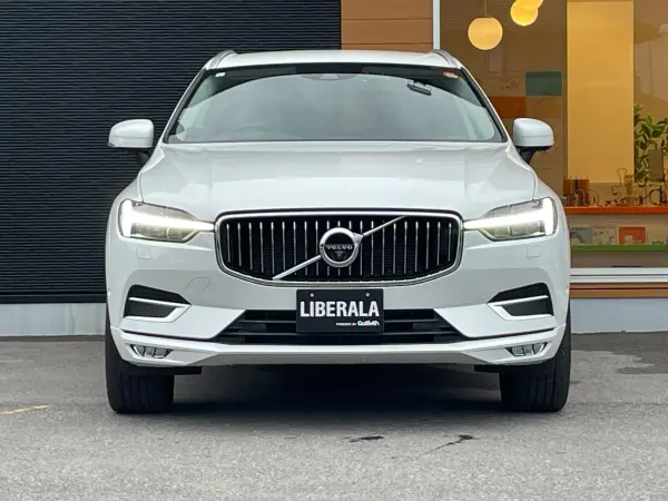 2021 Volvo Xc60 — photo 8 | Tuminion Kenya
