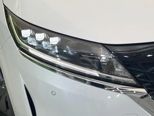 2023 Nissan Note — photo 8 | Tuminion Kenya