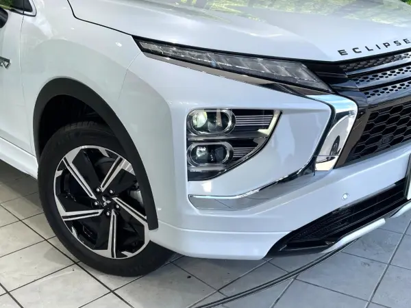 2021 Mitsubishi Eclipse Cross — photo 8 | Tuminion Kenya