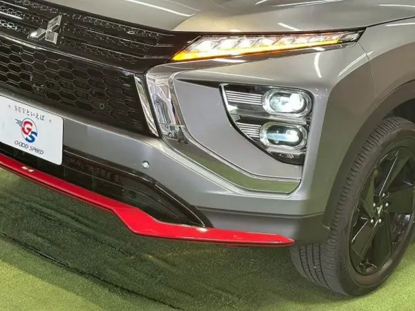 2023 Mitsubishi Eclipse Cross — photo 8 | Tuminion Kenya