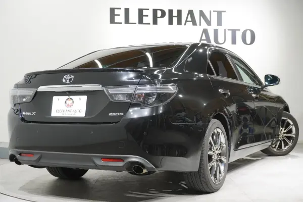 2018 Toyota Mark  X — photo 2 | Tuminion Kenya