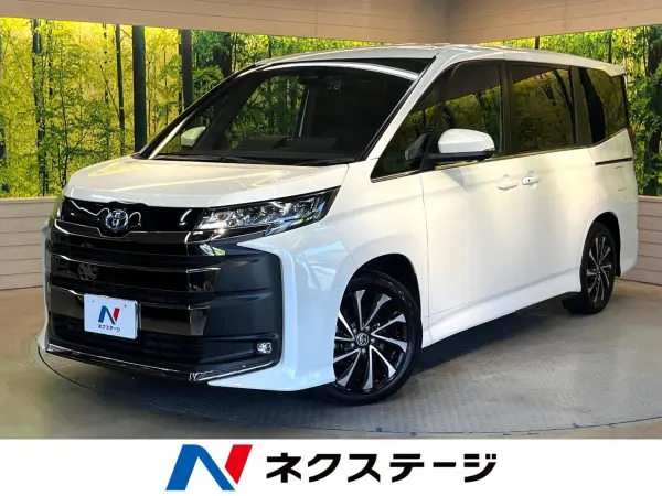 2023 Toyota Noah — photo 1