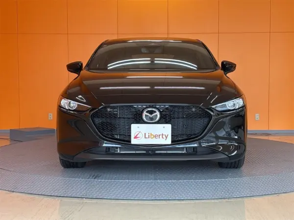 2025 Mazda 3 Fastback — photo 9 | Tuminion Kenya