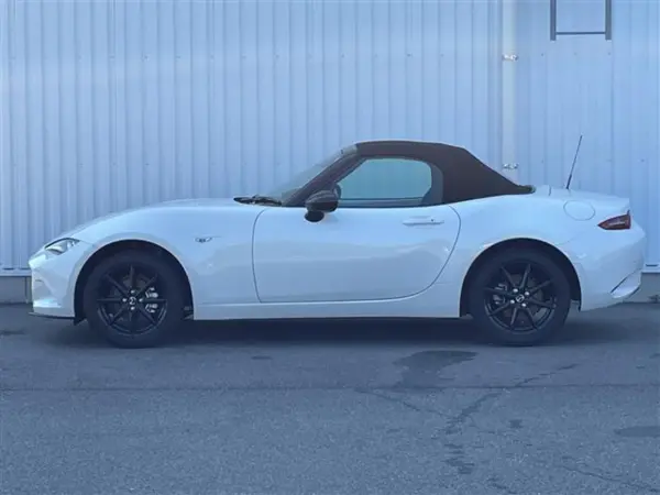 2024 Mazda Roadster — photo 8 | Tuminion Kenya