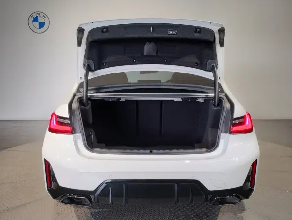 2022 Bmw 3 Series — photo 9 | Tuminion Kenya