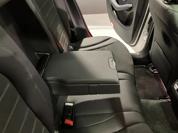 2020 Mercedes-benz Glc — photo 7 | Tuminion Kenya