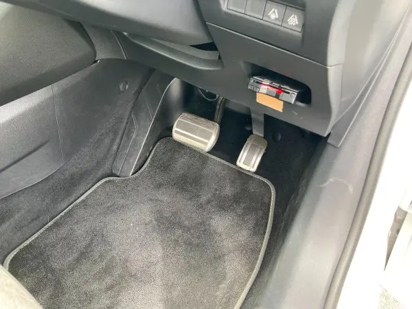 2021 Peugeot 208 — photo 9 | Tuminion Kenya