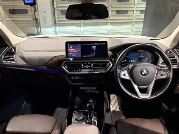 2022 Bmw X3 — photo 2 | Tuminion Kenya