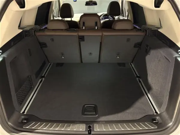 2022 Bmw X3 — photo 8 | Tuminion Kenya