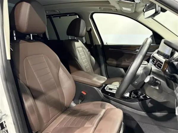2022 Bmw X3 — photo 9 | Tuminion Kenya
