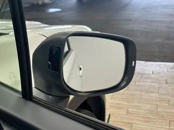 2022 Subaru Forester — photo 8 | Tuminion Kenya