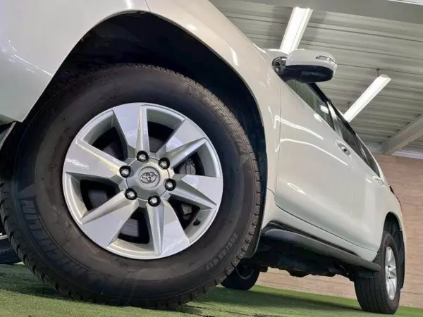 2022 Toyota Landcruiser Prado — photo 9 | Tuminion Kenya