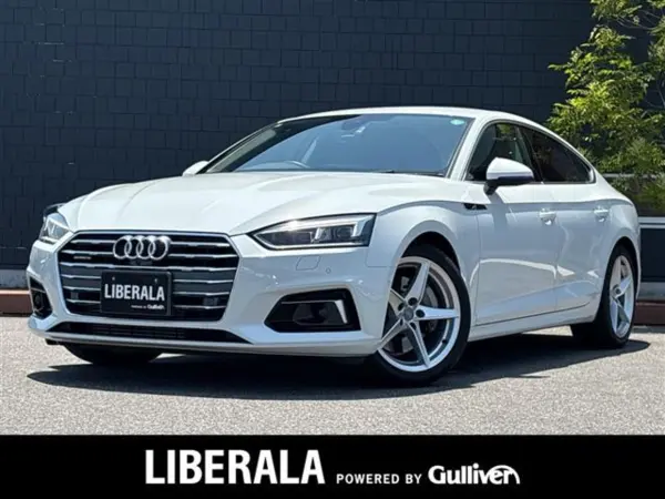 Audi A5 Sportback 2.0 TFSI Quattro Sport 4WD Black Leather Virtual Cockpit Matrix LED Adaptive Cruise Control Audi Pre Sense City Audi Active Lane Assist Audi Side Assist 360° Camera MMI Navigation System (Glacier White Metallic)