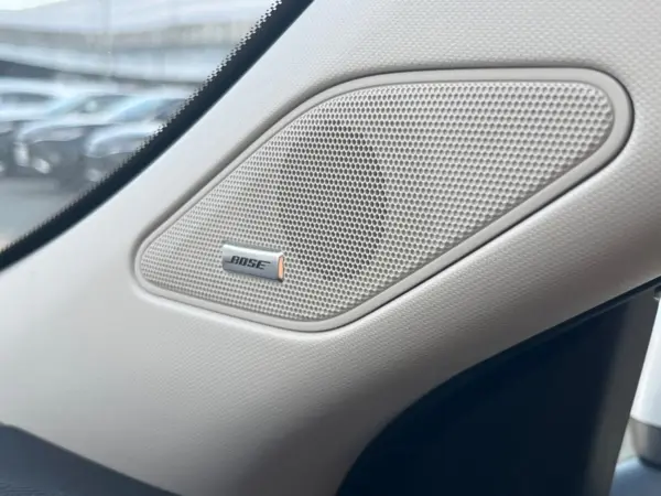 2023 Mitsubishi Outlander — photo 3 | Tuminion Kenya
