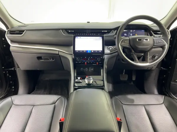 2023 Jeep Grand Cherokee — photo 2 | Tuminion Kenya