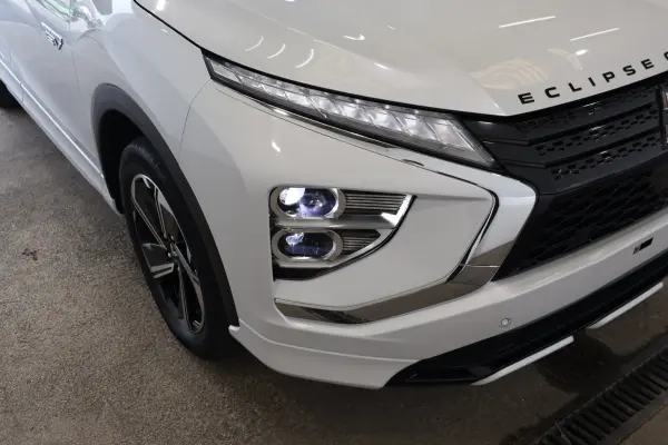 2021 Mitsubishi Eclipse Cross — photo 9 | Tuminion Kenya