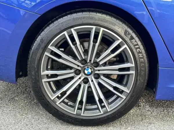 2019 Bmw 3 Series — photo 9 | Tuminion Kenya