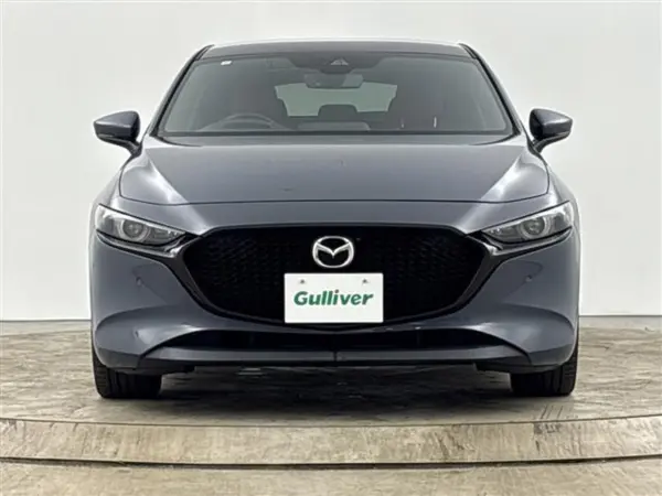 2021 Mazda 3 Fastback — photo 8 | Tuminion Kenya