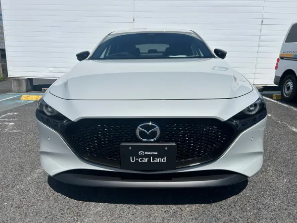 2025 Mazda 3 Fastback — photo 3 | Tuminion Kenya