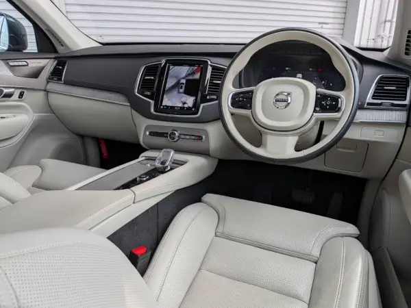 2024 Volvo Xc90 — photo 3 | Tuminion Kenya