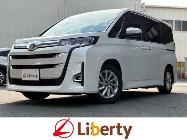 2023 Toyota Noah — photo 1