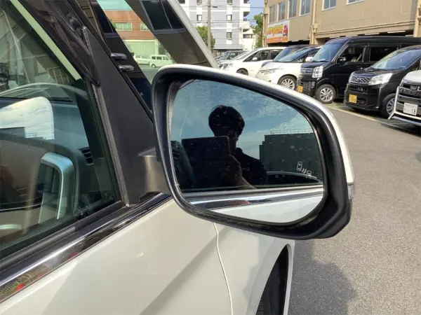 2023 Toyota Noah — photo 8 | Tuminion Kenya