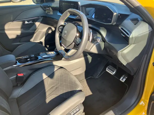 2023 Peugeot 208 — photo 9 | Tuminion Kenya