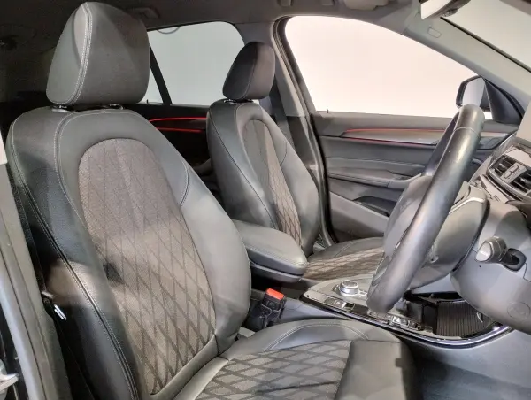 2021 Bmw X1 — photo 7 | Tuminion Kenya